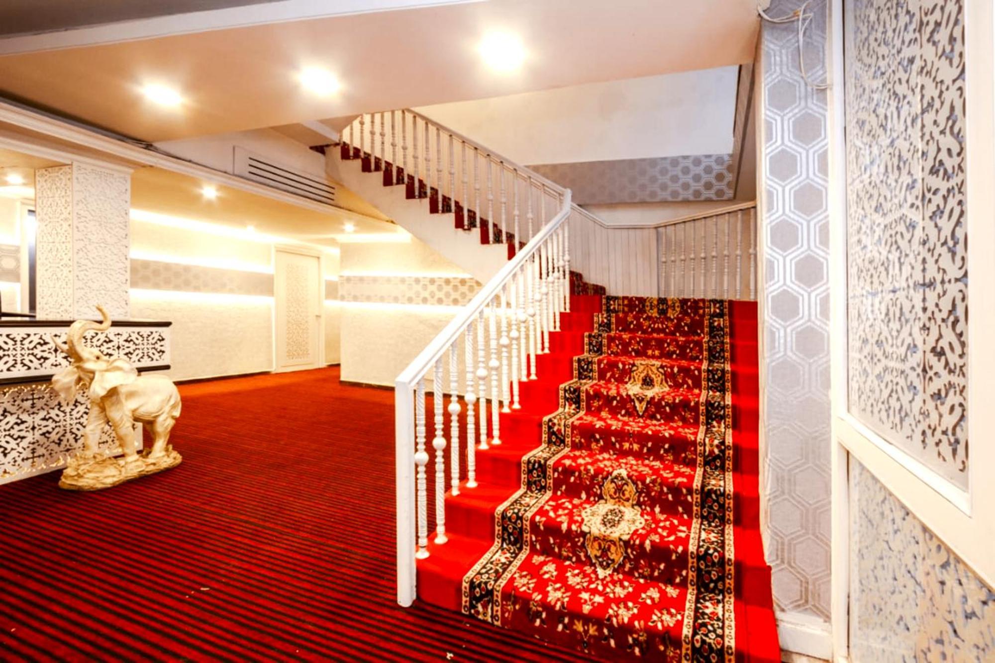Hotel Snow Princess Manāli Kültér fotó
