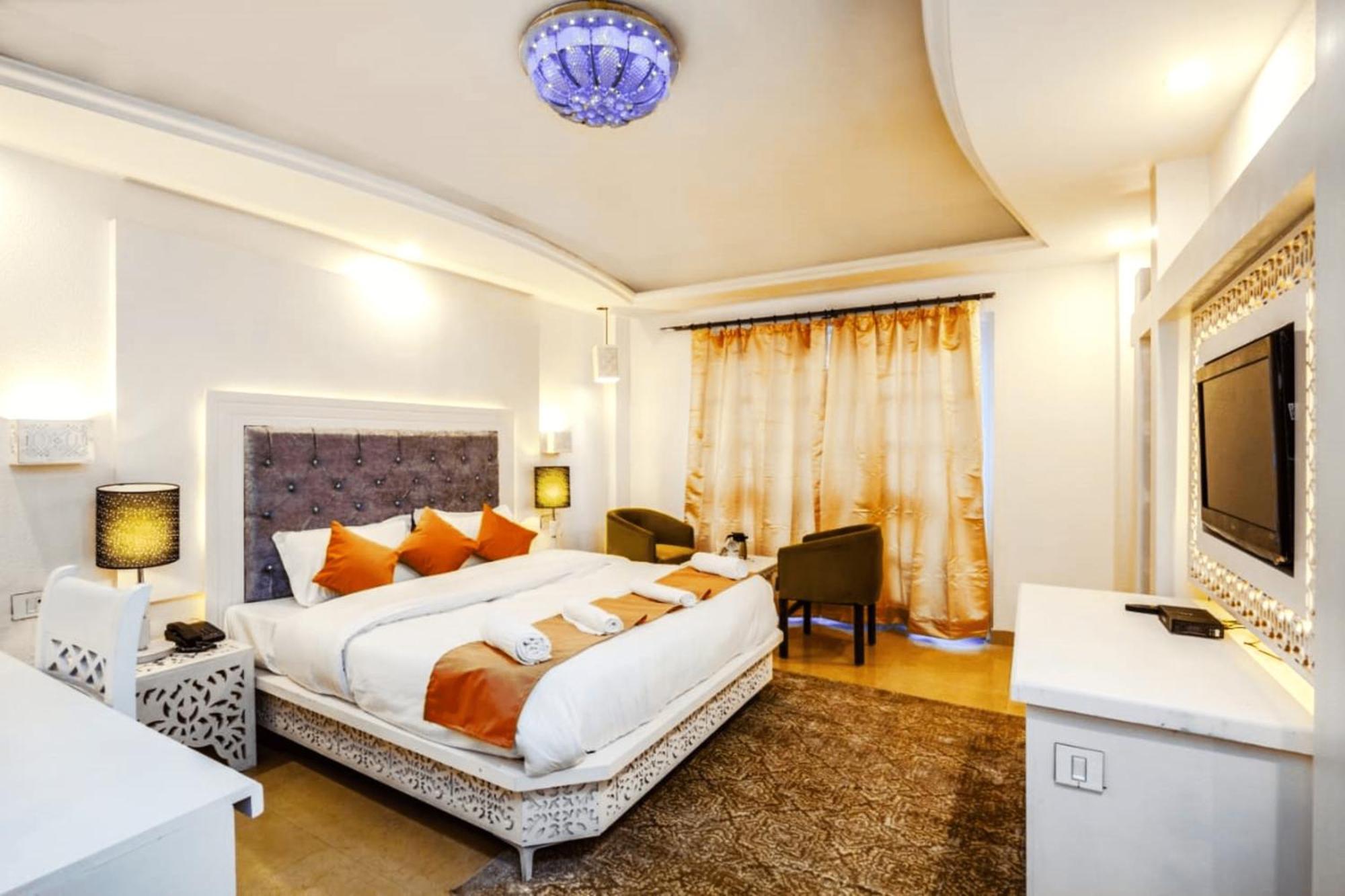 Hotel Snow Princess Manāli Kültér fotó