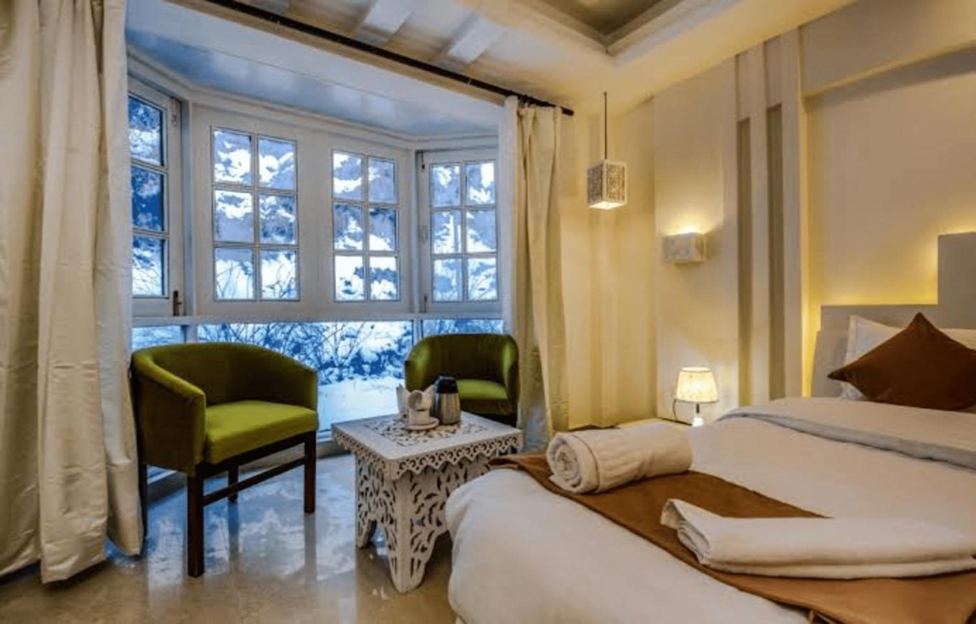 Hotel Snow Princess Manāli Kültér fotó